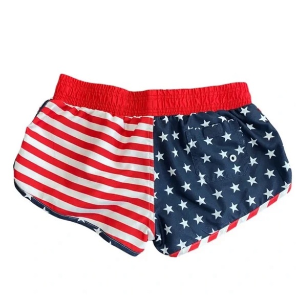 World Calhoun American Flag Quick Dry Mid-Rise Water Shor… - Picture 2 of 6